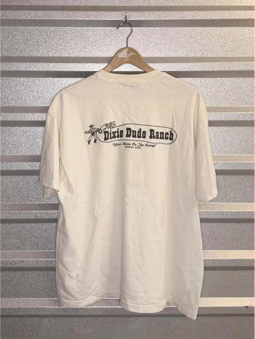 Vintage Dixie Dude Ranch Cream Pocket T-Shirt with Rope 'UK' Embroidery XL